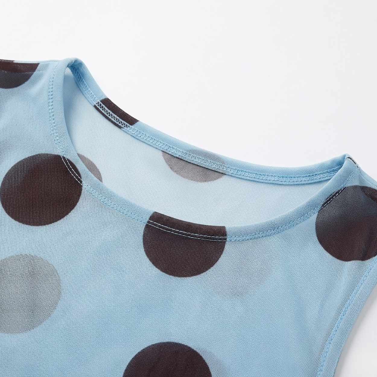 Sleeveless Long Polka Dot Dress with Round Neck and Fitted Cut for Women