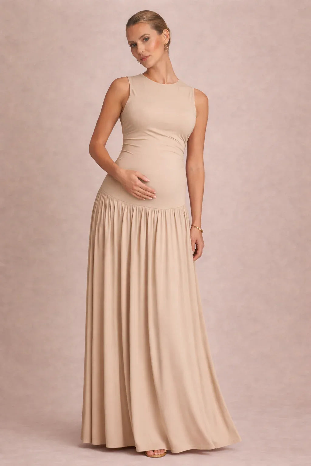 Long Sleeveless Maternity Dress for Pregnancy