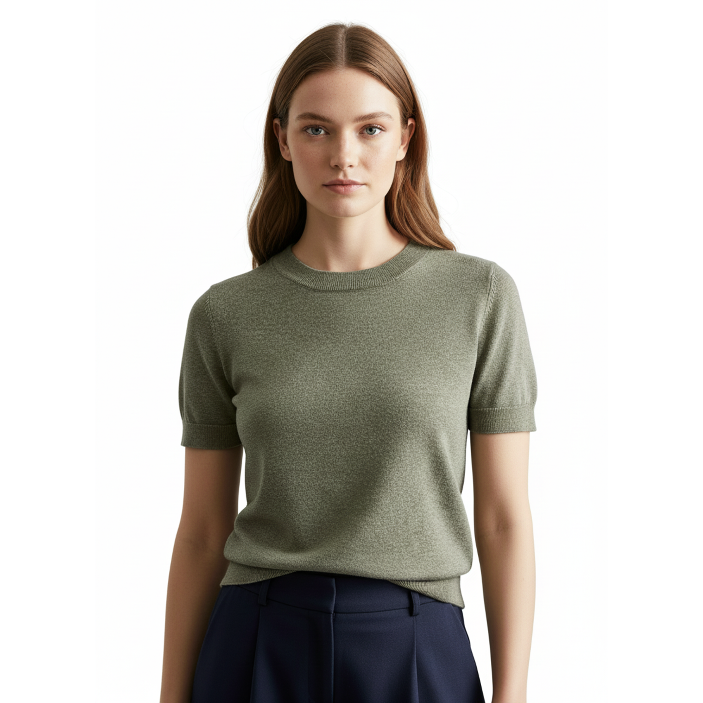 Fine Knit T-Shirt for Women with Round Neck and Fitted Short Sleeves