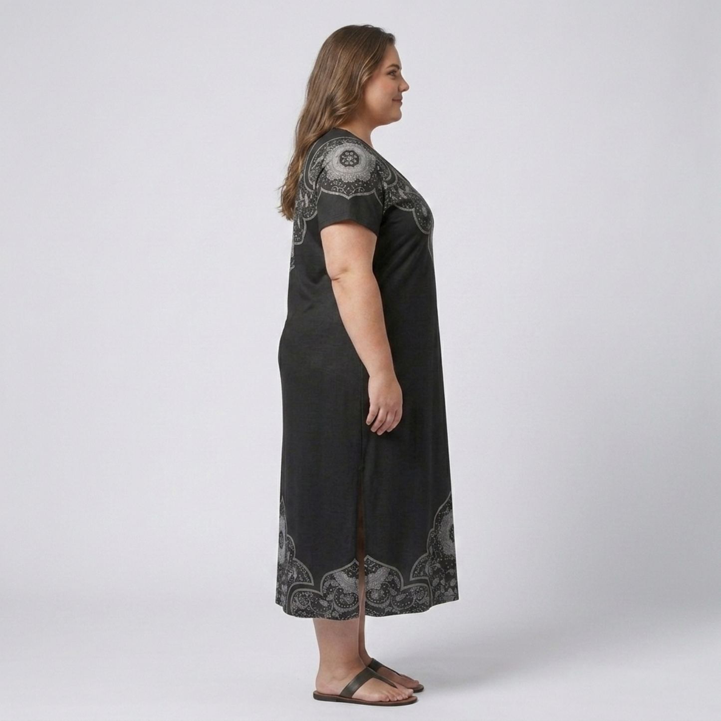 Plus size long dress for women with printed V-neck collar