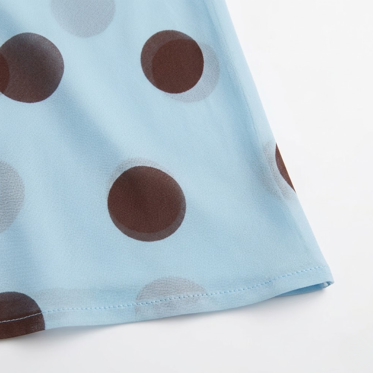 Sleeveless Long Polka Dot Dress with Round Neck and Fitted Cut for Women