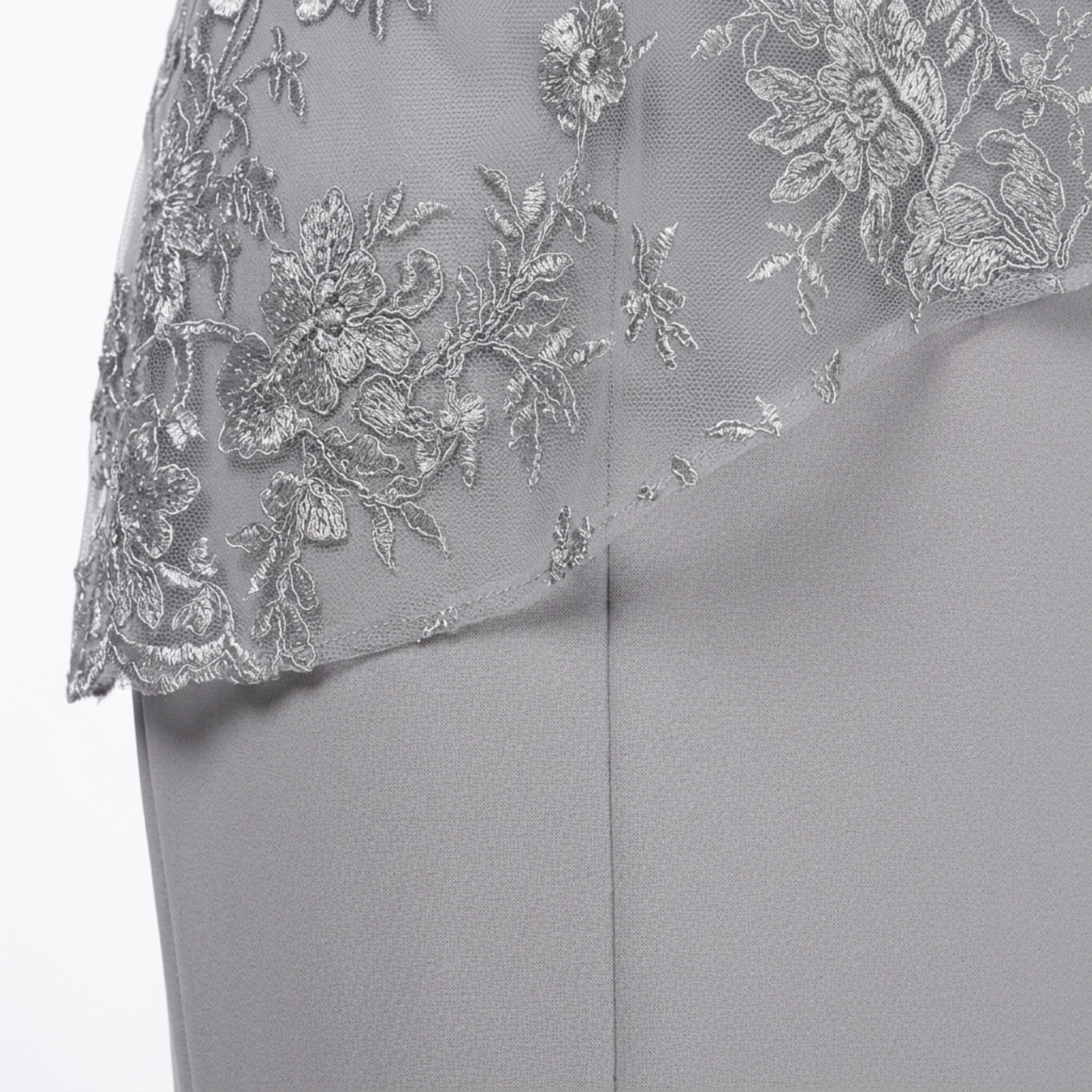 Plus size midi dress for women with lace embroidery