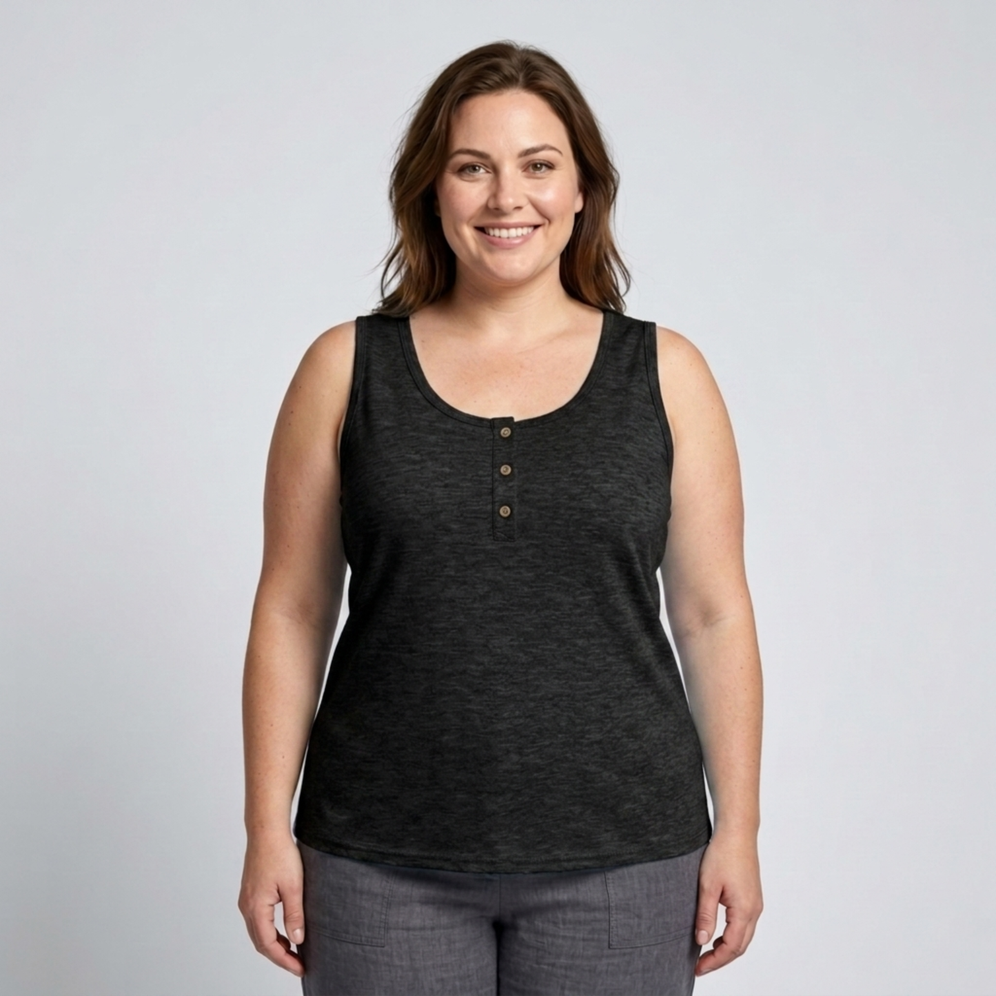 Plus size round neck tank top for women