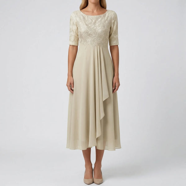 Cocktail dress for women - trapeze cut and lace bodice | evening
