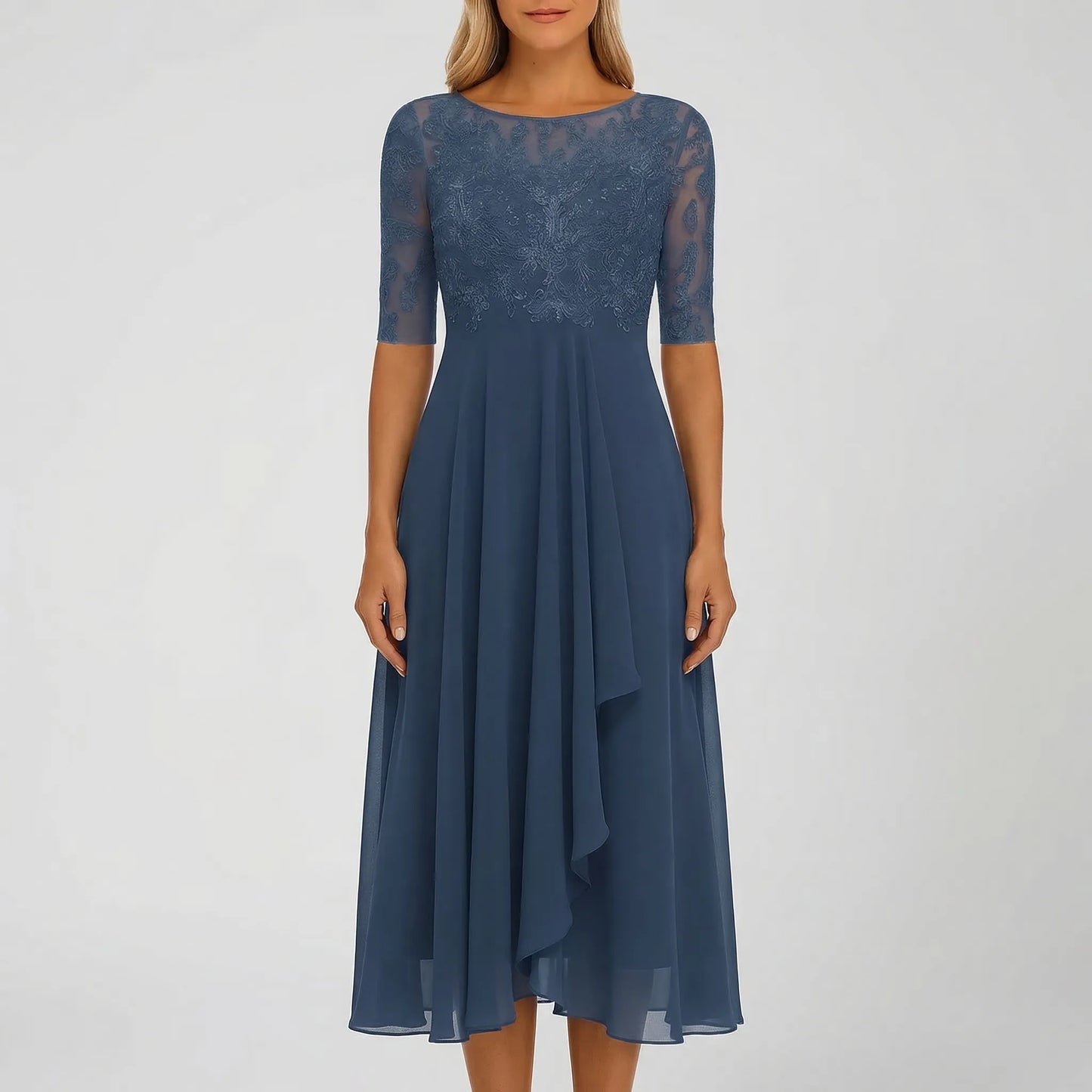 Cocktail dress for women - trapeze cut and lace bodice | evening