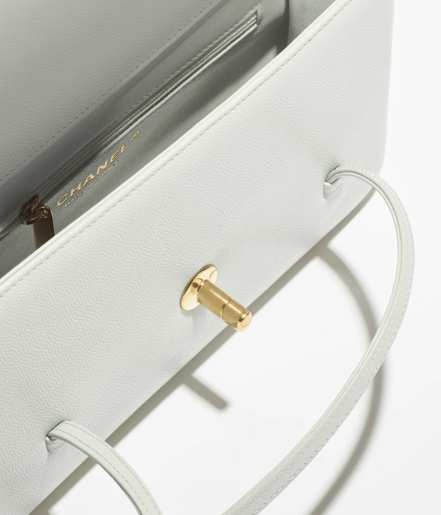 Exclusive 2026 CC It Bag + Gift: Free Wallet