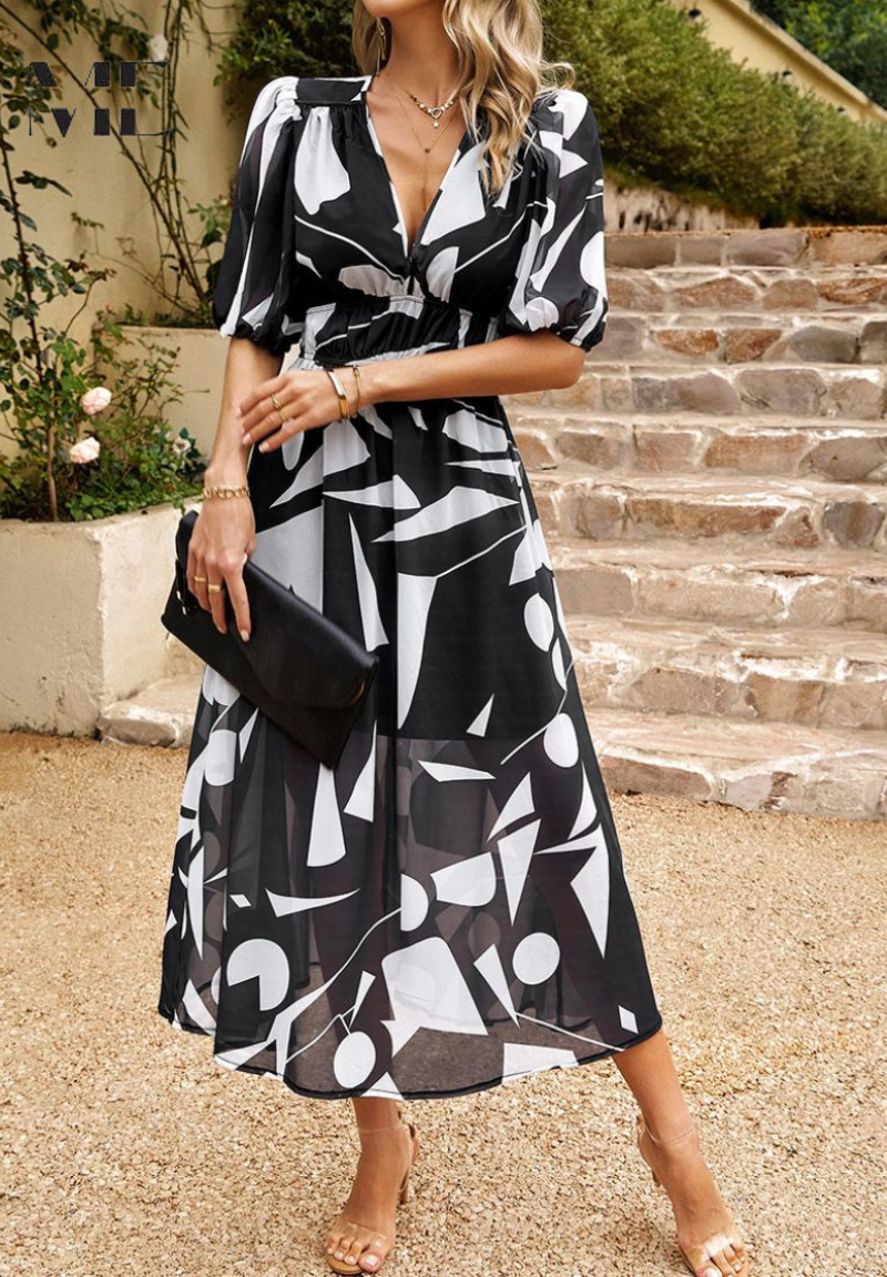 Printed dress for women - flared mid-length model with elastic waist - cocktail