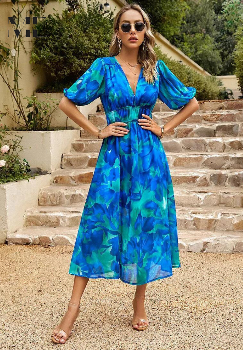 Printed dress for women - flared mid-length model with elastic waist - cocktail