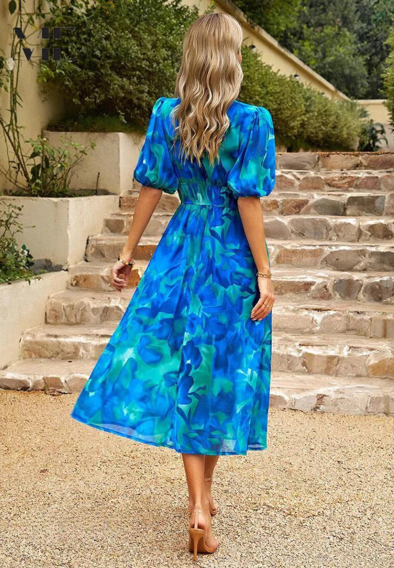 Printed dress for women - flared mid-length model with elastic waist - cocktail