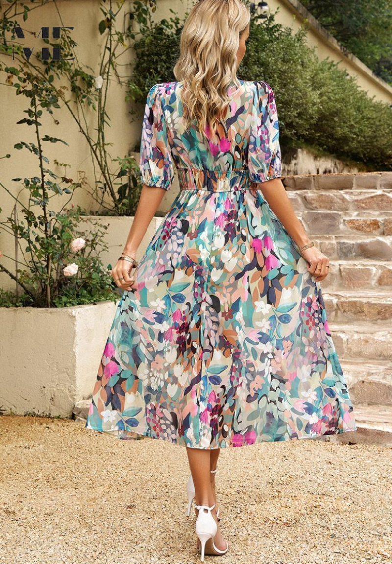 Printed dress for women - flared mid-length model with elastic waist - cocktail